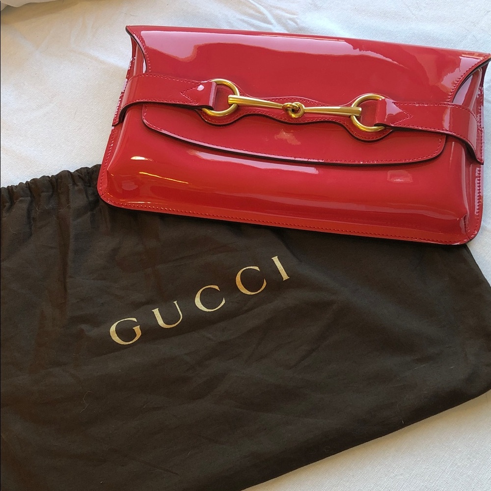 Gucci Patent Leather Hot Pink Bridle-Bit Clutch With Gucci Dustbag